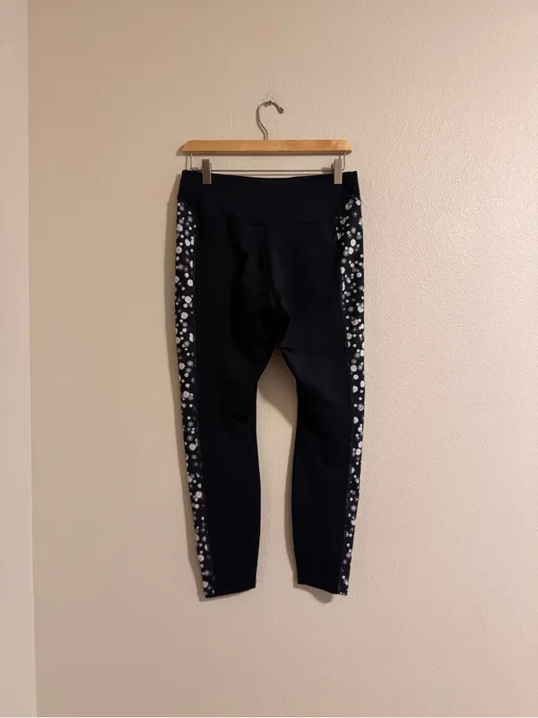 Nike Black Leggings with White daisy Side Stripes and Blue Swoosh - Image 3