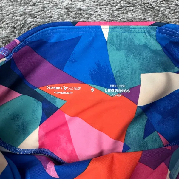 Old Navy Activewear Set Women's Small/Medium Blue Geometric - Image 4