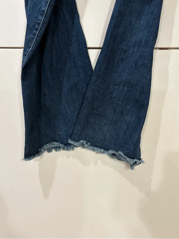 Judy Blue High Rise Exposed Button Fly Wide Leg Raw Hem Jeans Size 11/30 - Image 6