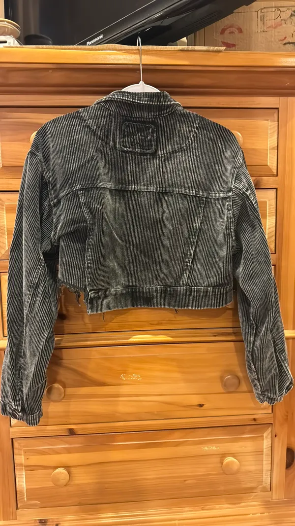 POL Jacket - Image 4