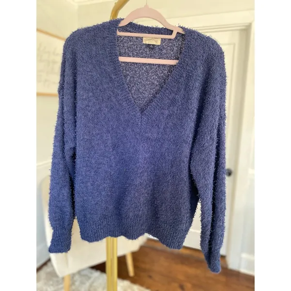 Universal Thread Bouclé V-Neck Sweater Navy Blue Buttery Soft Cozy‎ Lounge Knit - Image 7
