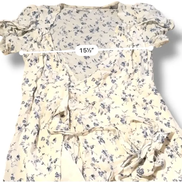 Reformation Ellwood Short Sleeve Wrap Mini Dress in Sinead White Blue Floral‎ M - Image 9
