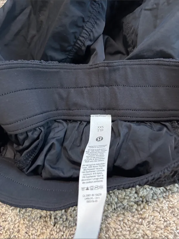 Lululemon High-Rise Ruched Mini Skirt size XXS - Image 4