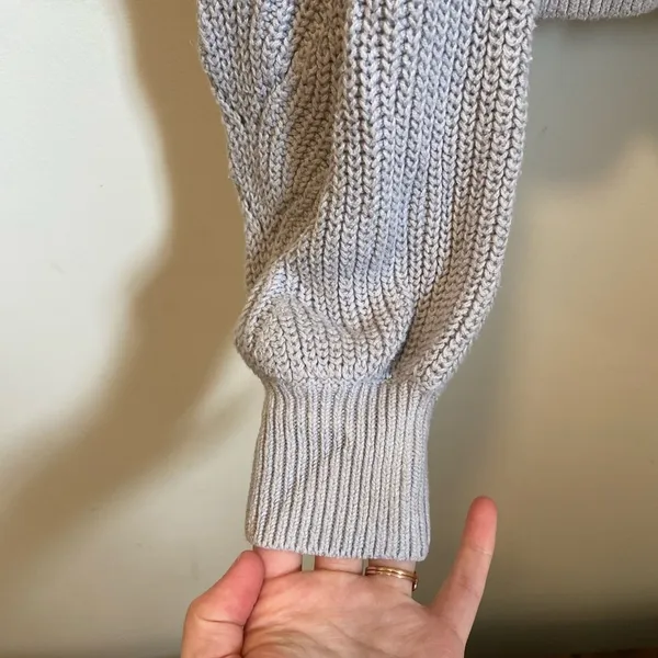 NWOT | Abercrombie‎ & Fitch women’s knit sweater — XS - Image 2