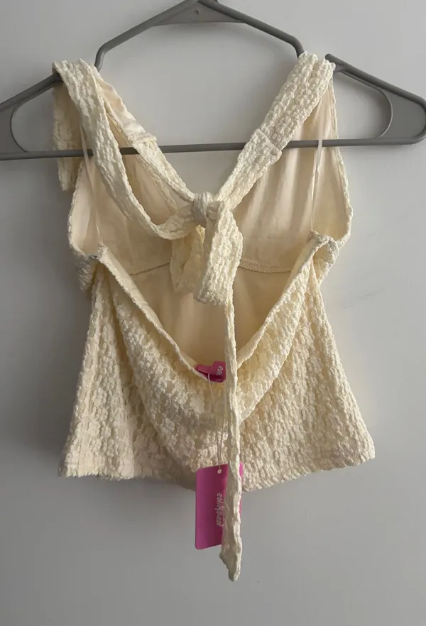 NWT Edikted Halter Top - Image 2