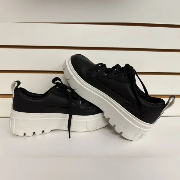 Sorel Caribou X Waterproof Chunky Platform Sneaker Size 9 Black & White Leather - Image 8