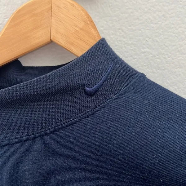 Nike Mockneck Longsleeve Pullover | Size Medium - Image 4