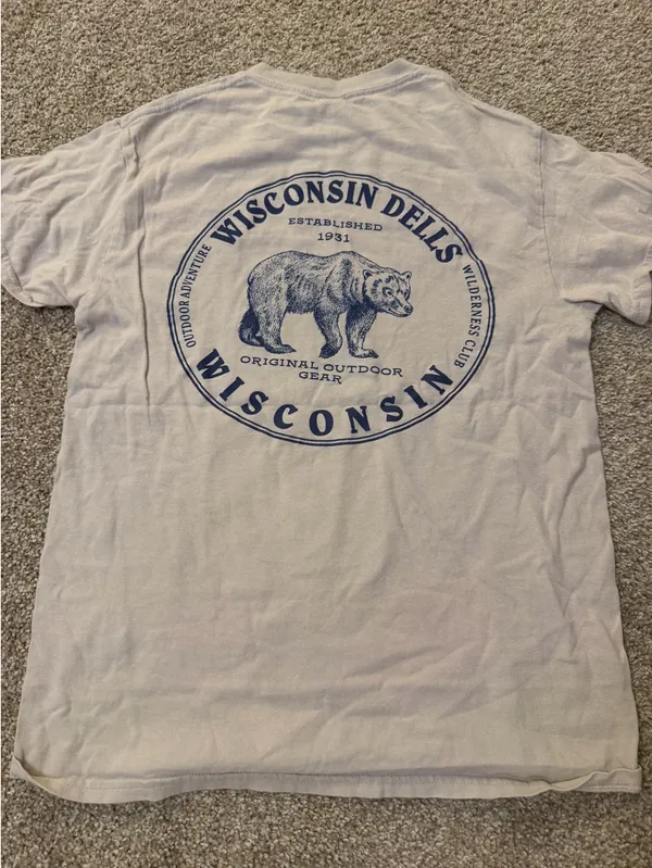 Wisconsin Dells Gildan T-Shirt - Image 3