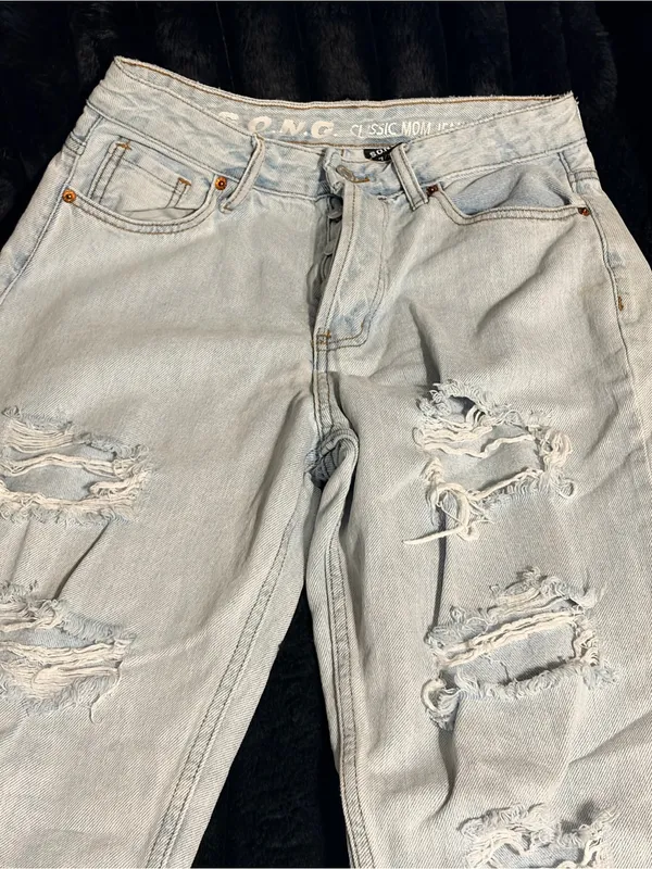 S.O.N.G Light Blue Relaxed Ripped Jeans Size undefined - Image 2