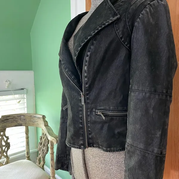 Blanc Noir BNCI Faux Leather Asymmetrical Zip Sleeve Moto Jacket Sz L 💚🎀 - Image 5