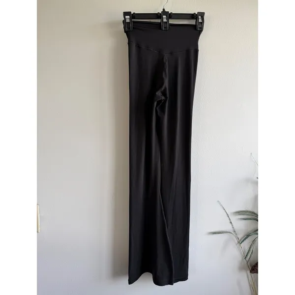 OFFLINE by Aerie Real‎ Me Flare Hi Rise Black Athletic Pants Size S - Image 3