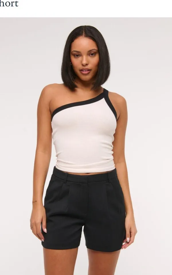 Abercrombie Sloane Low Rise Tailored Short - Image 4