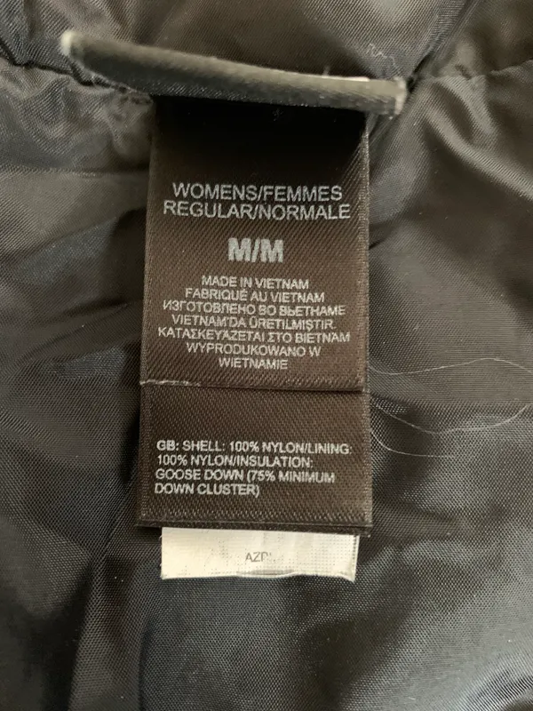 North face 550 Goose Down Puffer Jacket - Image 9