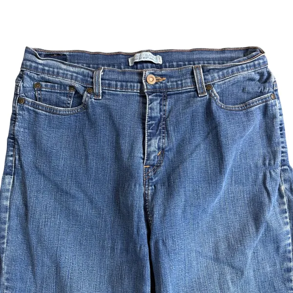 Levi's 2000s Bootcut 512 Perfectly Slimming Jeans Blue 16M Stretch Denim - Image 2