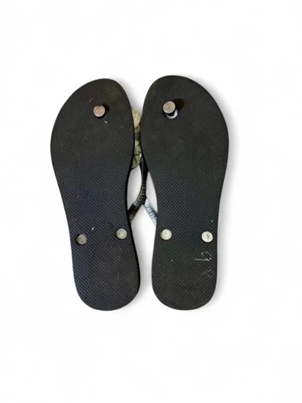 J Crew Charcoal Gray Black Flip Flops with Light Gray Flower Detail on Toes Sz 9 - Image 2