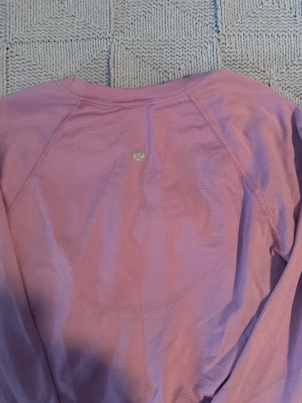 Lululemon Long Sleeve Crop - Image 4