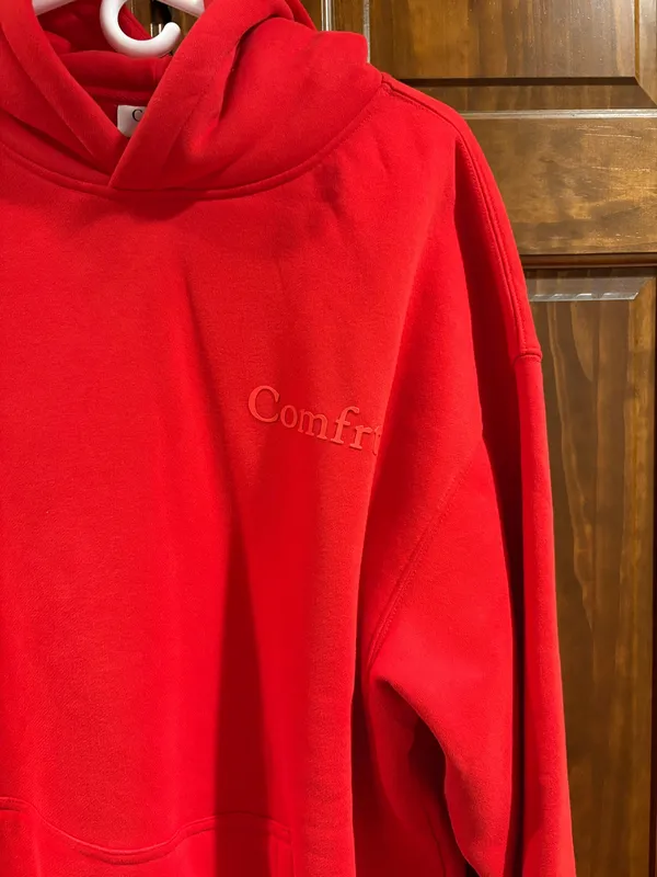 Comfort Hoodie Red Size M - Image 2