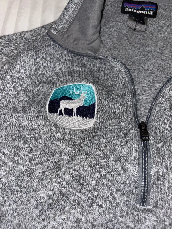 Women’s Patagonia Pullover 1/4 Zip Like New Size Medium - Image 4