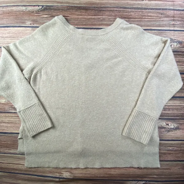 J Crew Sweater Womens XL Tan Merino Wool Alpaca V Neck Long Sleeve Super Soft - Image 2