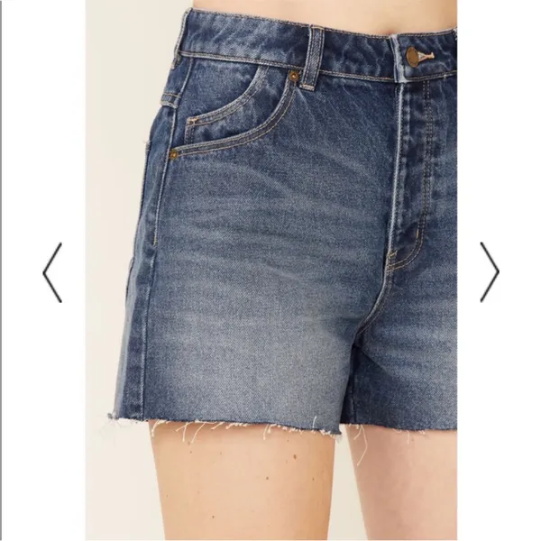 Rolla’s Original Short High Rise Cut Off Medium Juliet Wash Blue Denim Shorts - Image 7
