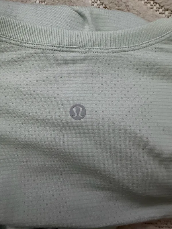 Lululemon Long Sleeve Swiftly - Image 3
