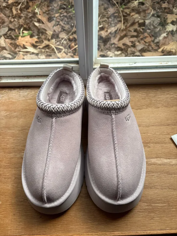 UGG Light purple uggs - Image 3