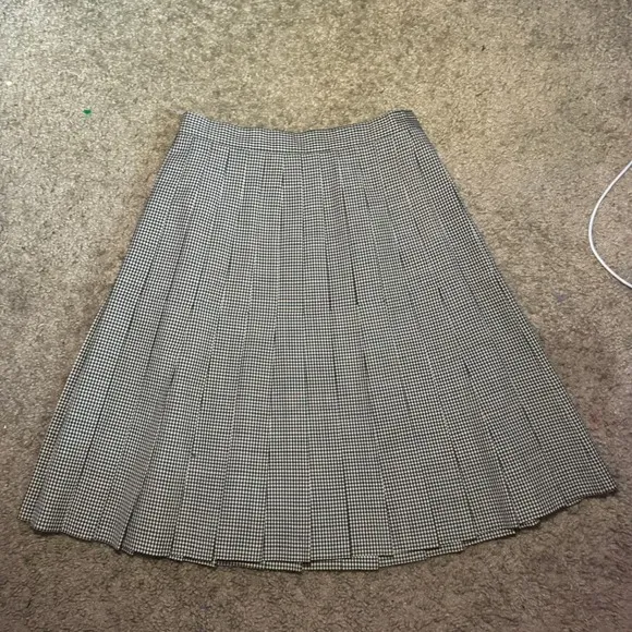 El Vous‎ Gingham Pleated Midi Skirt Black White Plaid Academic Size 4 - Image 2