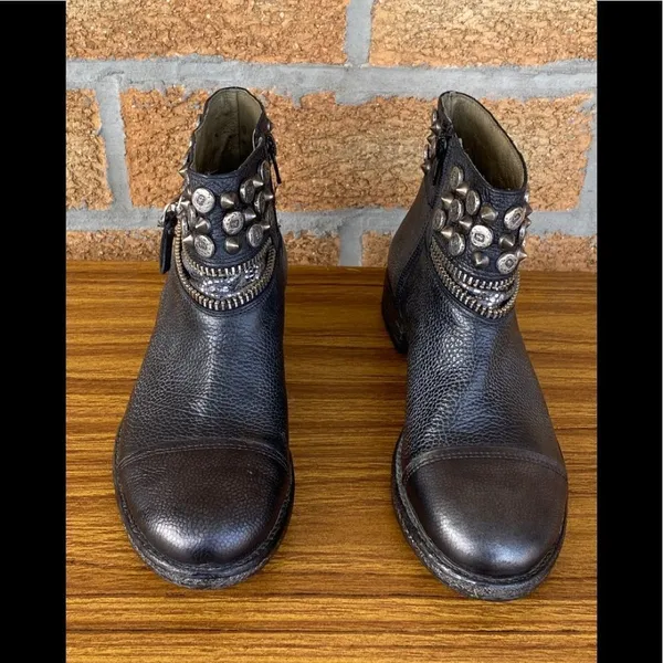 MERY made in italy booties size 6 Black - Image 3