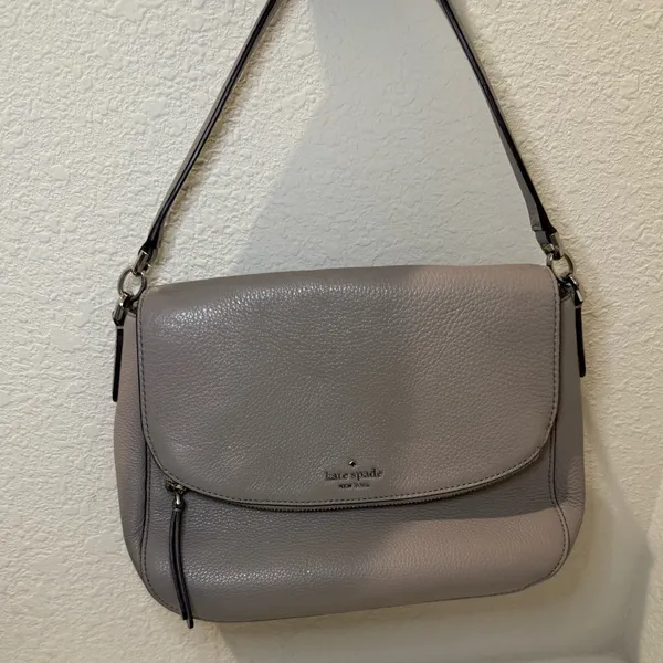 Kate Spade Jackson Gray Taupe Soft Pebbled Leather Medium Flap Crossbody Bag - Image 3