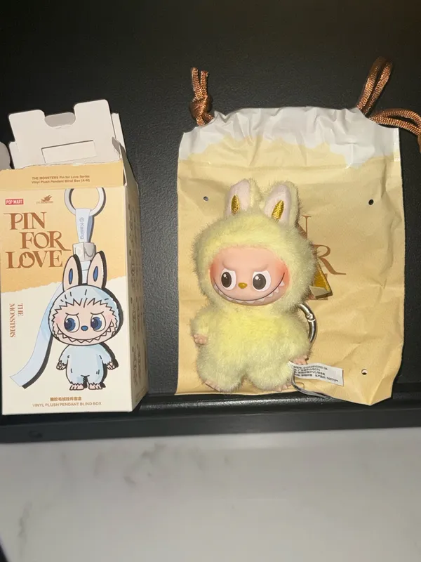 Labubu pin for love vinyl plush pendant~ F - Image 2