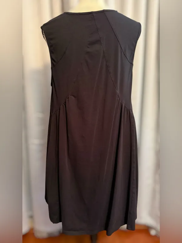 Black V-Neck Sleeveless Babydoll Flowy Mini Sundress - Image 6
