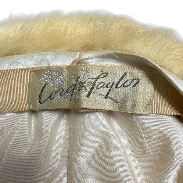 Lord &‎ Taylor Vtg Cream Fur Beret Hat w/Bow and Comb Ski Apres Winter Mod Chic - Image 7