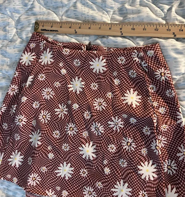 Altar’d State Brown Daisy Checkerboard Mini Skirt Size Small - Image 4