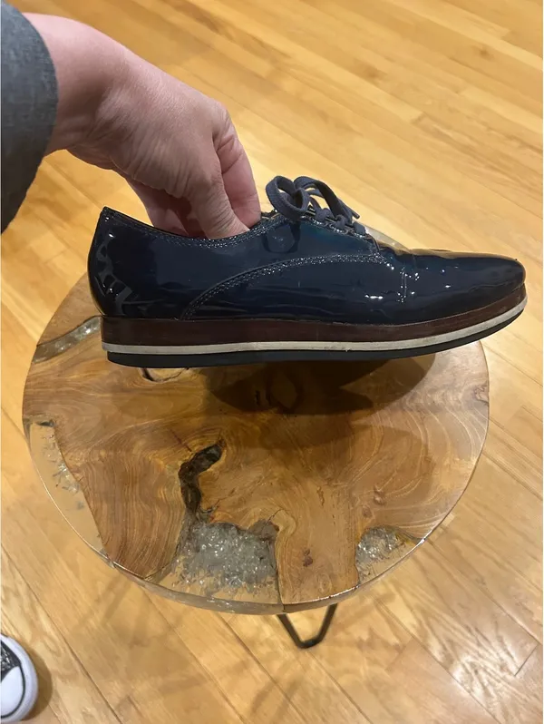 Miu Miu Navy Patent Leather Oxford Shoes Sz36 - Image 3