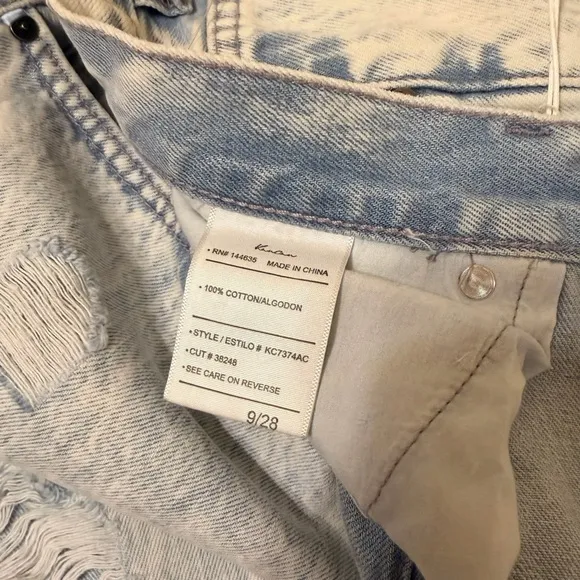 Kancan X Buckle Women’s 28 90’s Boyfriend Baggy Jeans Distressed‎ Light Wash NWT - Image 14