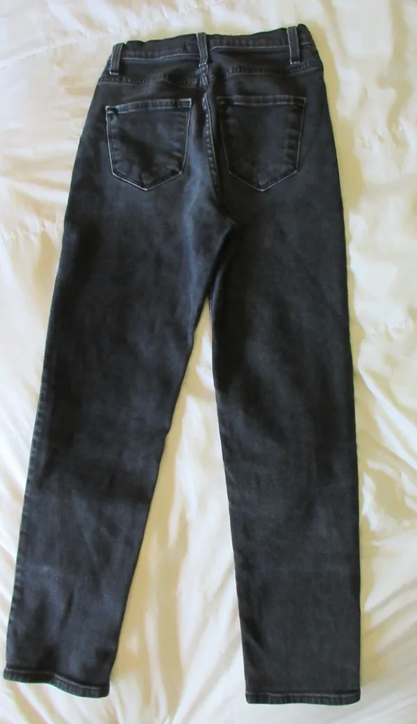 Akira Straight-Leg Jeans - Image 2