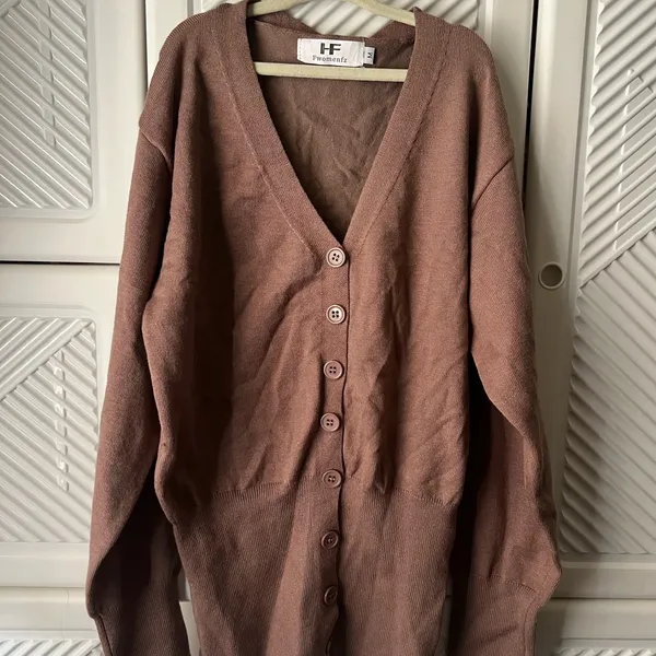 Elegant Brown Women's Sweater - Image 2