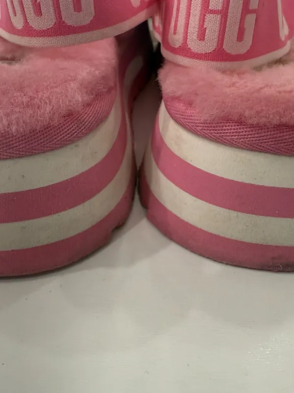 UGG Pink/White Disco Slide Size 9 Women's with Box - Image 6