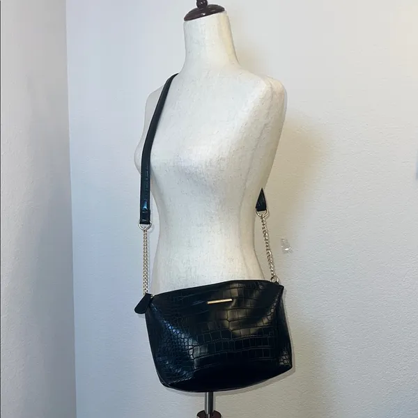 Aldo Black‎ Crocodile-Embossed Crossbody Bag - Image 7