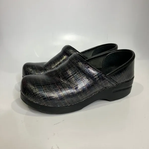 Dansko clogs black multicolored metallic women's size 37 6.5 nursing‎ work shoes - Image 3