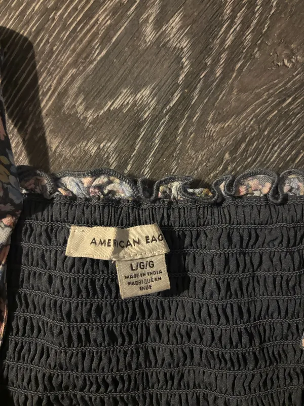 American Eagle Crop Top - Image 4