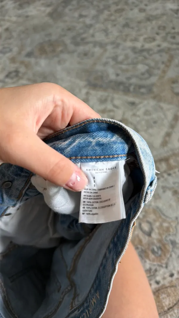 American Eagle Mom Short Jean - Image 6