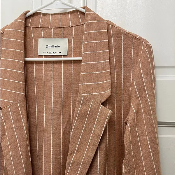Stradivarius Brown and White Striped One Button Closure Casual Blazer - Sz Small - Image 7