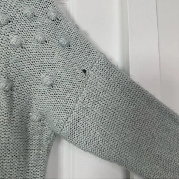 Abercrombie & Fitch Women’s Powder Blue V-Neck Faux Wrap Sweater Size Medium - Image 4