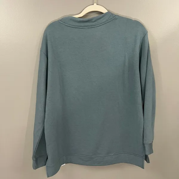 Orvis Sweatshirt Womens Medium Blue Gray Great V-Neck Modal Blend Long Sleeve - Image 6