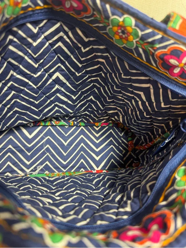 Vera Bradley Venetian Paisley Toggle Tote Bag Retired Quilted Purse - Image 4