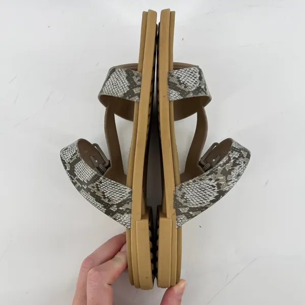 Crocs Tulum Toe Post Toe Sandal Snakeskin Gray Tan Women 8 Strappy Slip On Flip - Image 7