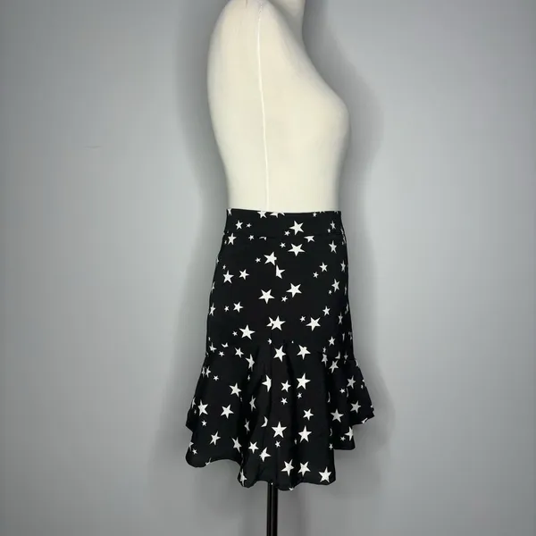Nasty Gal- Black Skirt with Stars A Line Mini Skirt - Image 5