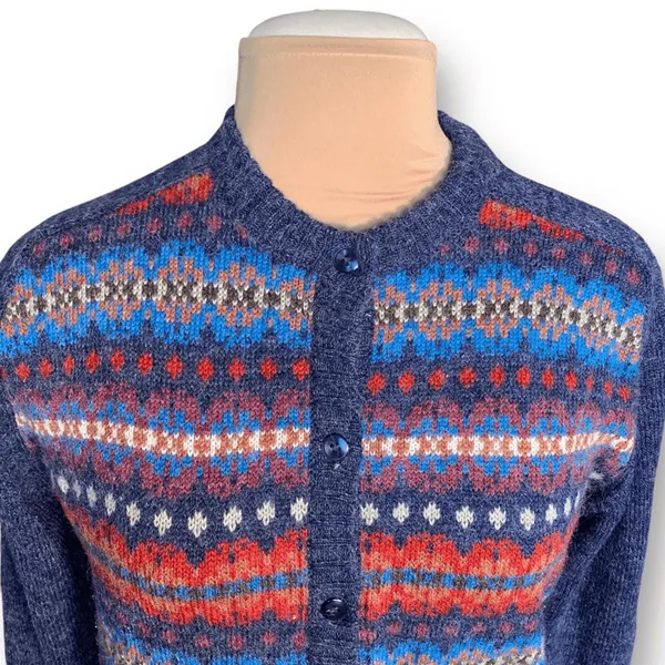 Vintage Fair‎ Isle Cardigan Sweater Navy Red Nordic Preppy Medium Heritage Knit - Image 6