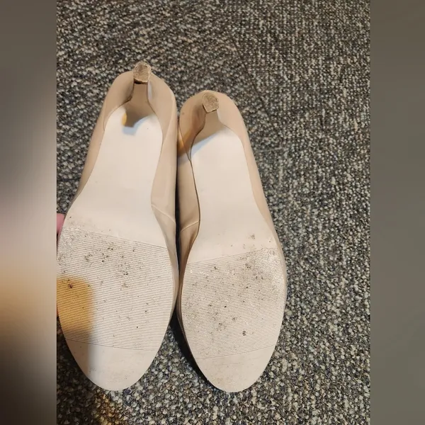 Madden Girl Women's Cream Pumps - Image 2
